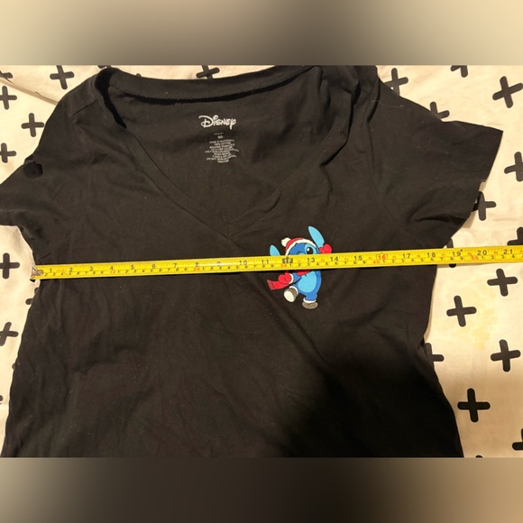 Disney stitch Christmas shirt - Picture 4 of 4